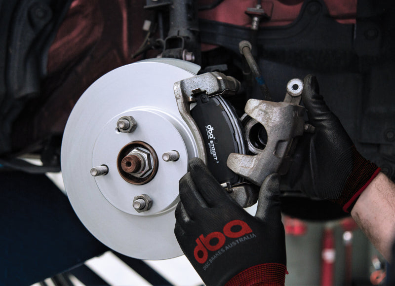 DBA Alfa Romeo Giulia Alfa Romeo Stelvio Turbo En-Shield Std HC Rear Brake Rotor - view 4