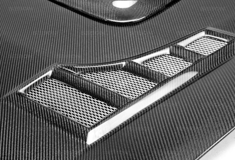 Seibon CW Carbon Fiber Hood for 02-03 Subaru WRX - view 4
