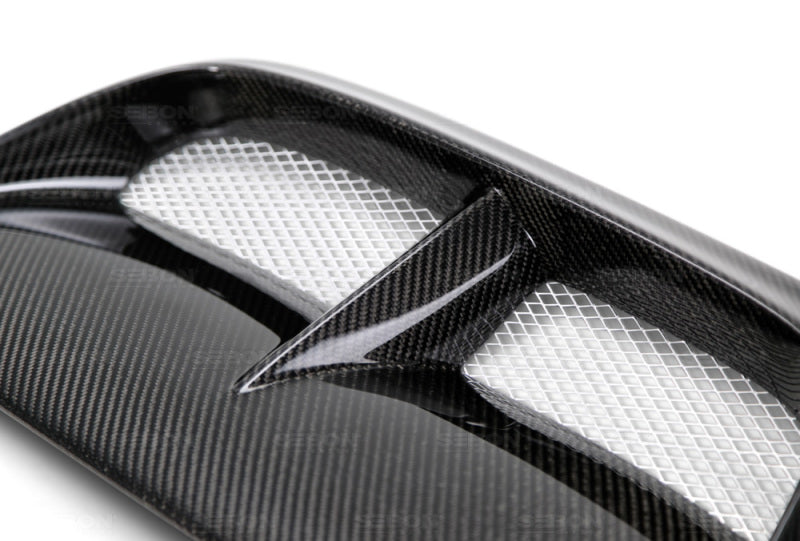 Seibon CW Carbon Fiber Hood Scoop - Only Fits OEM Hoods for 04-05 Subaru WRX/STI - view 3