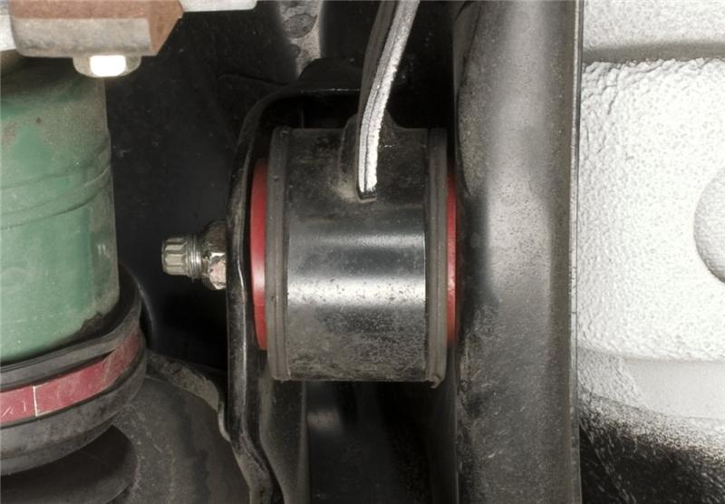 Perrin Performance PERRIN Rear Differential Subframe Lockdown Sys for 02-07 Subaru WRX/STI/Impreza - view 8
