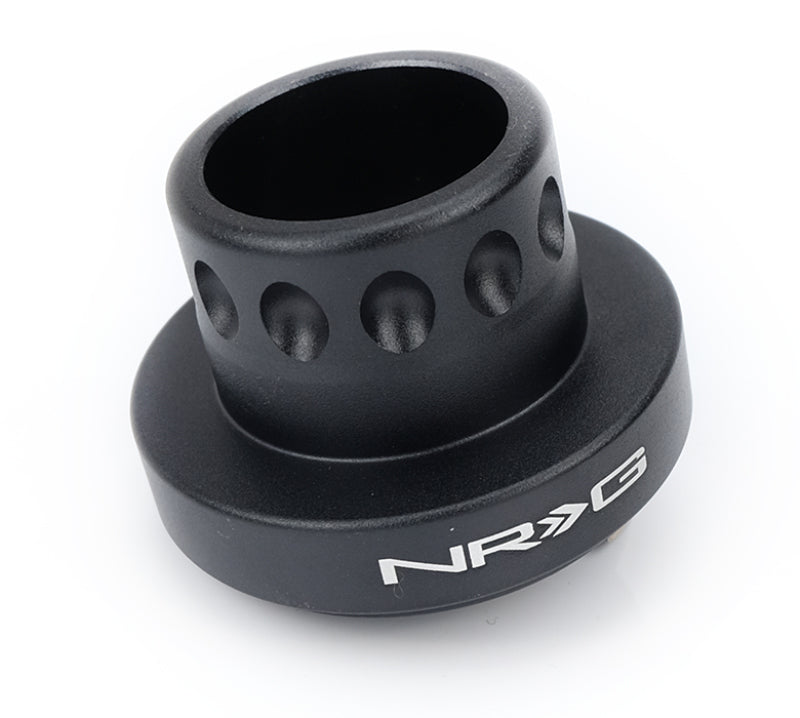 NRG Race Short Hub Mitsubishi - Black