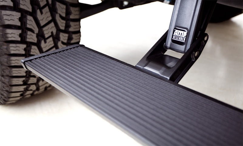 AMP Research 22-23 Chevy/GMC Silverado/Sierra 1500 PowerStep XL