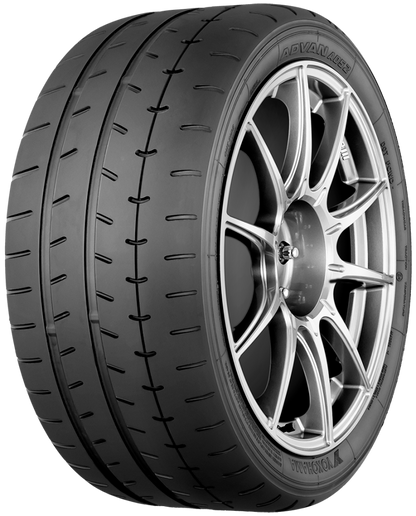 Yokohama Advan A052 Tire - 265/35R18 97Y